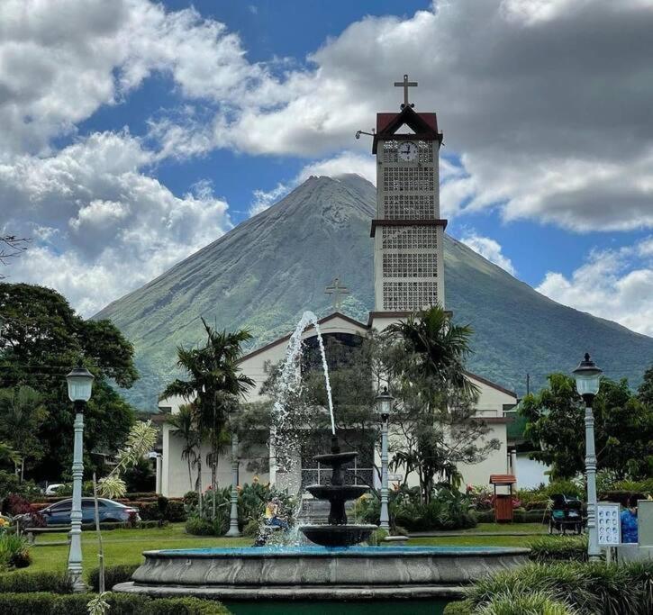 Villas Toecu - Casa Colibri La Fortuna Exteriör bild